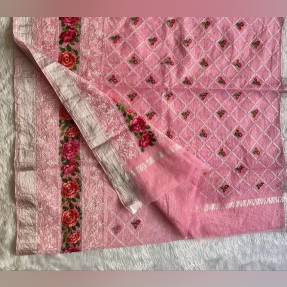 Light Pink  Cotton Saree with Thread Embroidery - Picture 2 of 5